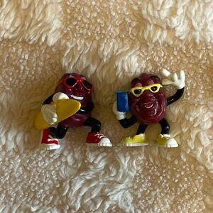 Lot Of 2 California Raisins Figurines